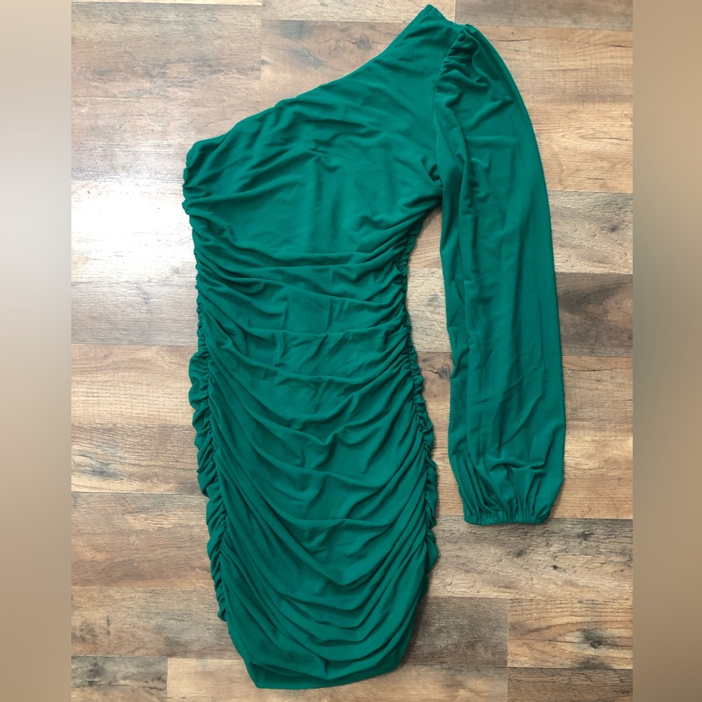 one sleeve dress